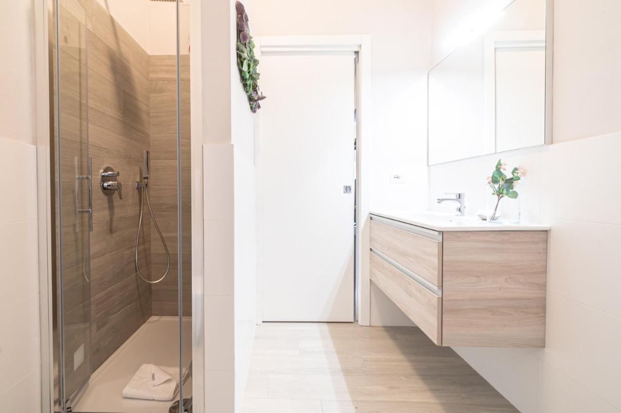 Appartement Easylife - Accogliente Residenza A Due Passi Dal Duomo à Milan Extérieur photo