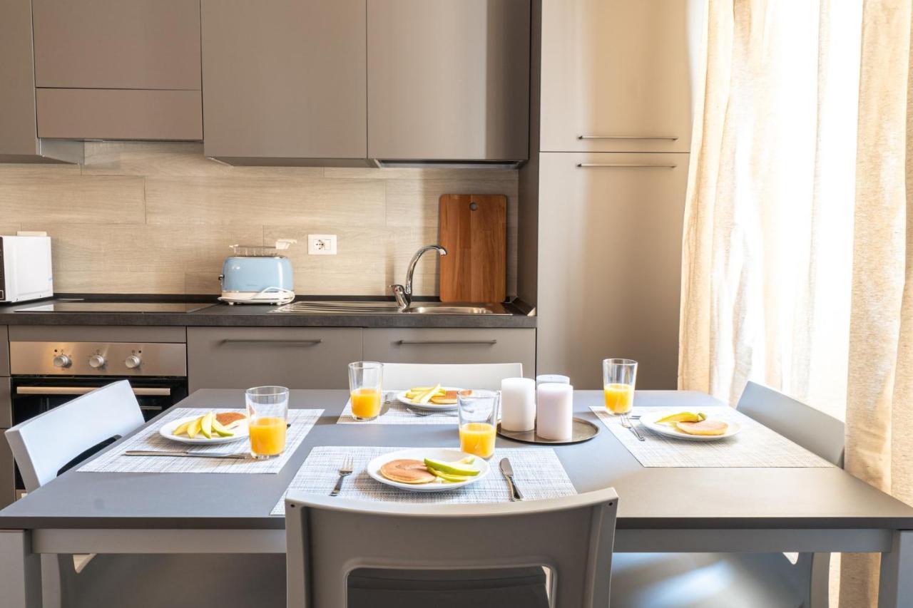 Appartement Easylife - Accogliente Residenza A Due Passi Dal Duomo à Milan Extérieur photo