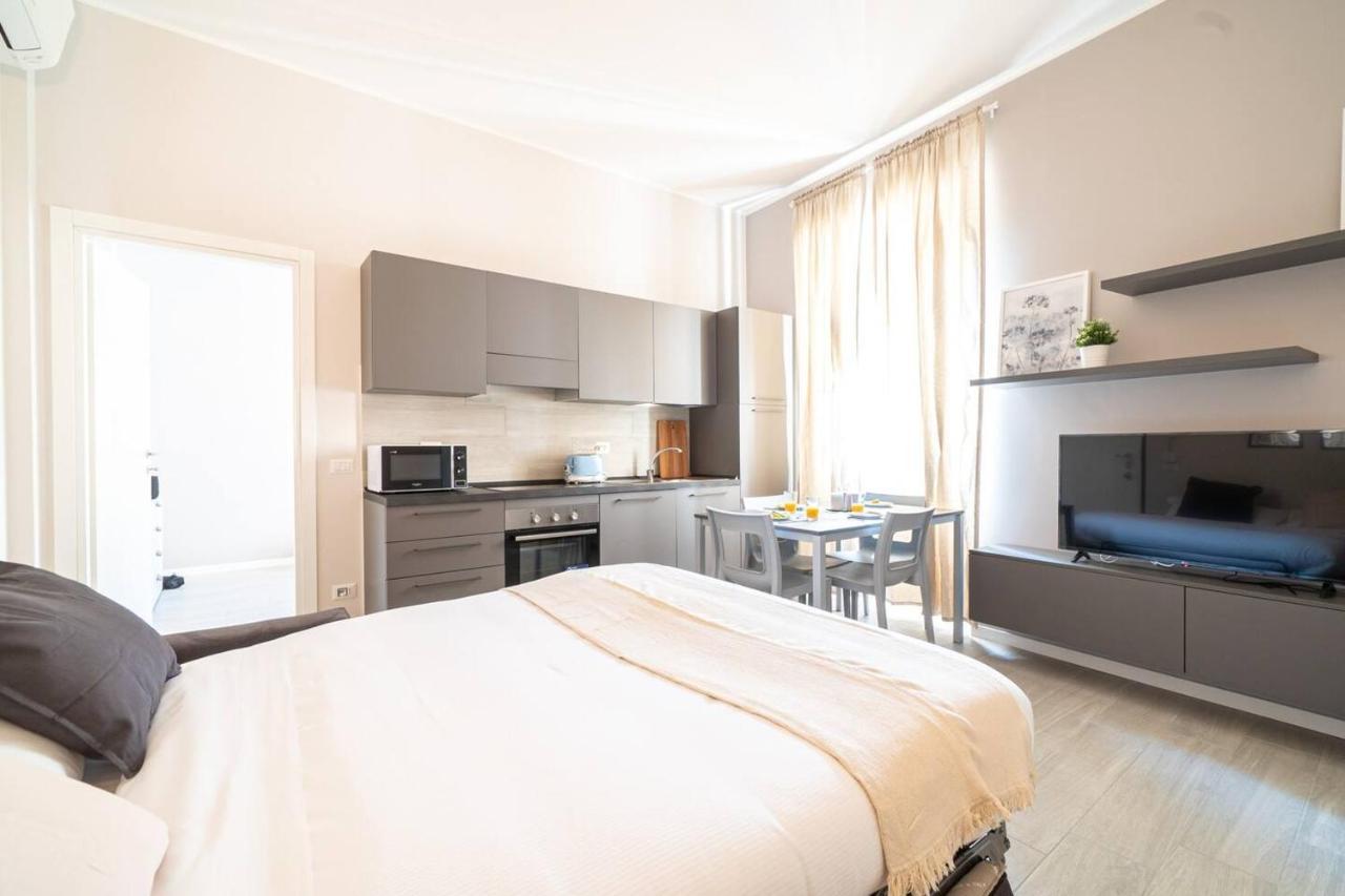Appartement Easylife - Accogliente Residenza A Due Passi Dal Duomo à Milan Extérieur photo